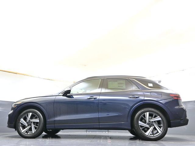 Used 2026 Genesis GV70 3.5T Sport Advanced AWD/4WD image 31
