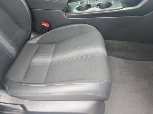 Used 2022 Honda Civic Sport image 13