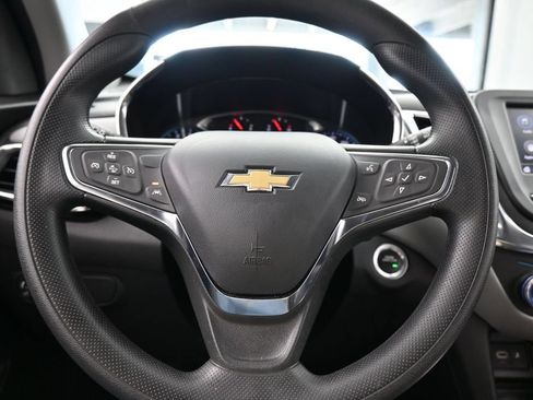 Used 2024 Chevrolet Equinox LS w/ LS Convenience Package FWD image 23