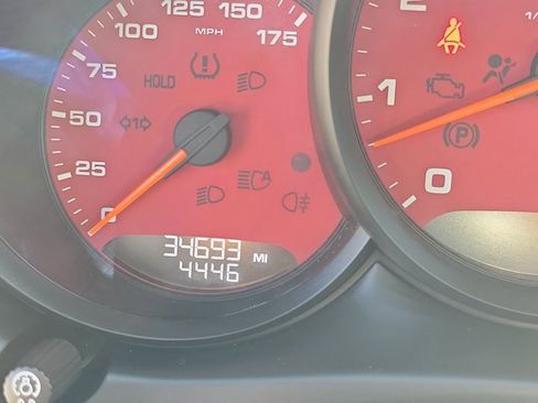 Used 2020 Porsche Macan S image 26