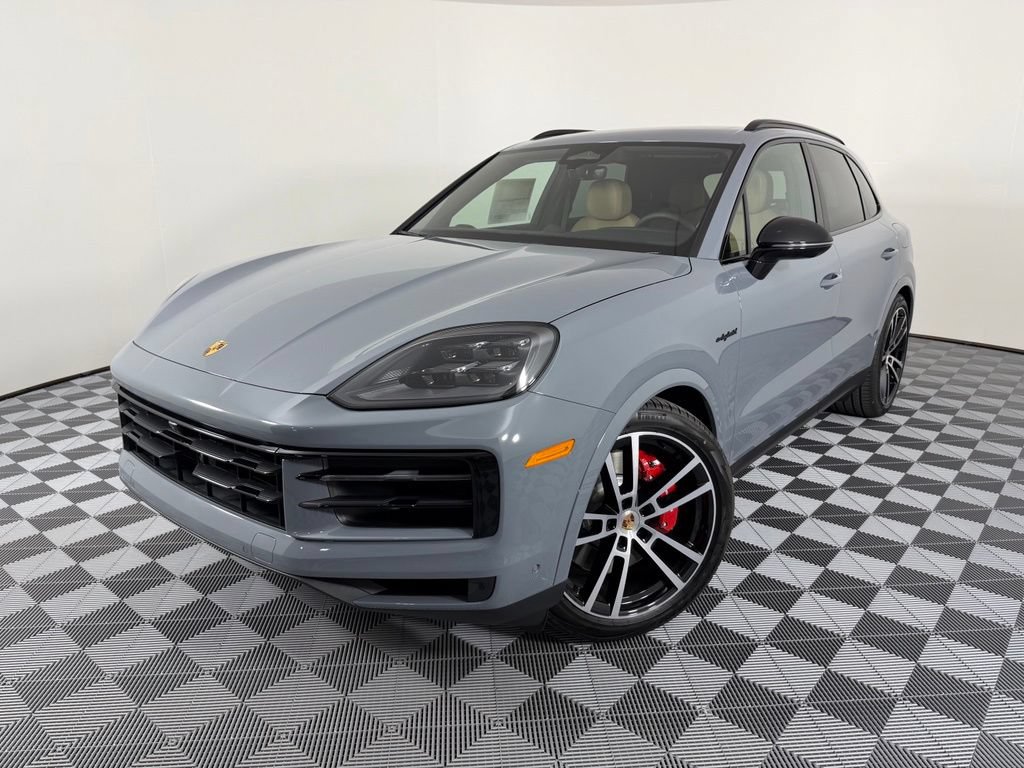 Used 2026 Porsche Cayenne S AWD/4WD image 1