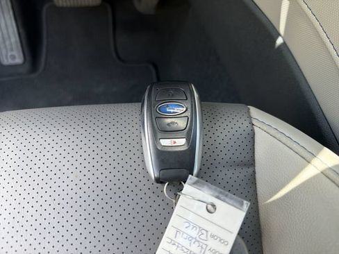 Used 2025 Subaru Forester Limited AWD/4WD image 32