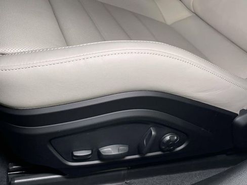 New 2026 Porsche Panamera 4 image 17