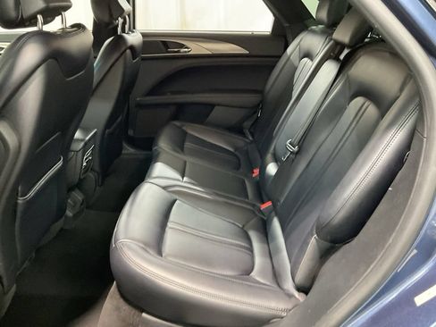 Used 2018 Lincoln MKZ Premiere FWD image 20