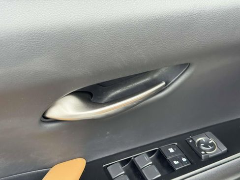 Used 2023 Lexus UX 250h FWD w/ Accessory Package (Z2) image 15