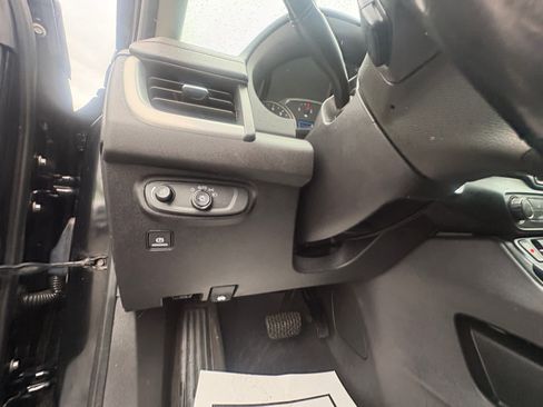 Used 2019 GMC Terrain SLE FWD image 31