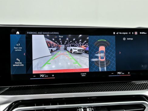 Used 2024 BMW M2 -CARBON PACKAGE w/ Carbon Package image 32