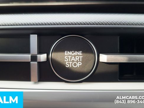 Used 2024 Hyundai Santa Fe SE image 26