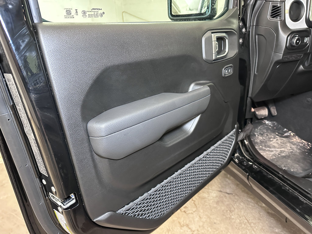 New 2026 Jeep Wrangler Sport AWD/4WD image 18