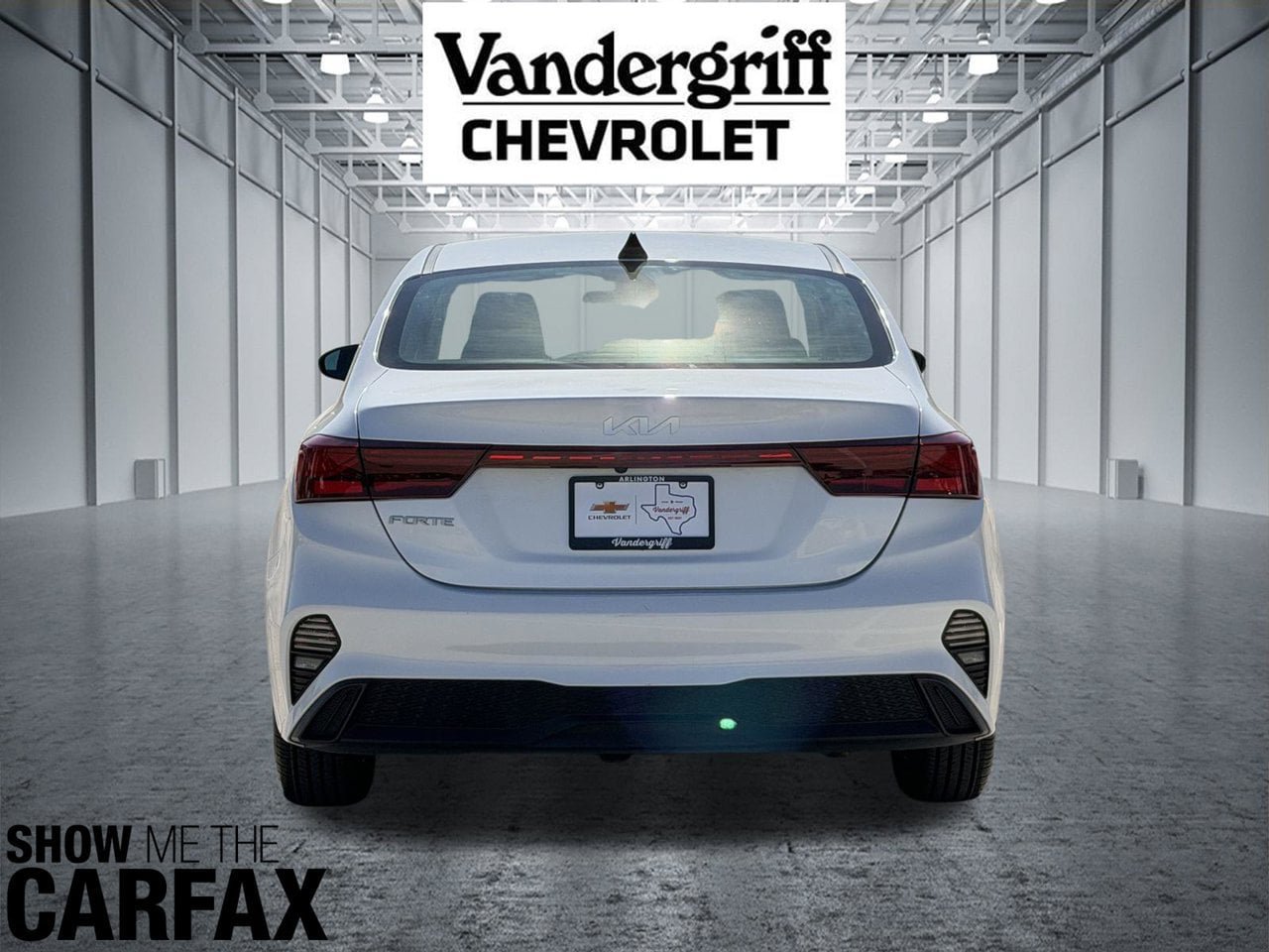 Used 2024 Kia Forte LXS FWD image 5