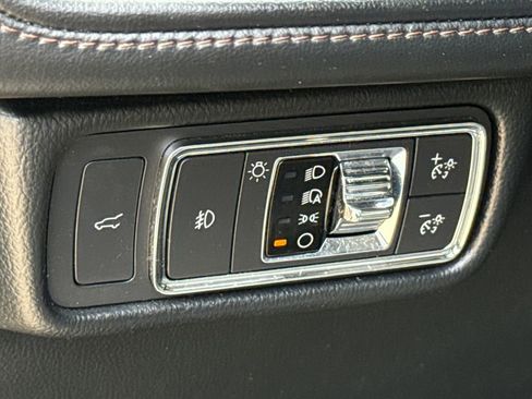 Used 2021 Lincoln Aviator Reserve w/ Equipment Group 208A AWD/4WD image 24