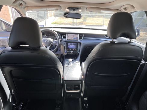 Used 2020 INFINITI QX50 Luxe w/ Navigation Package image 29