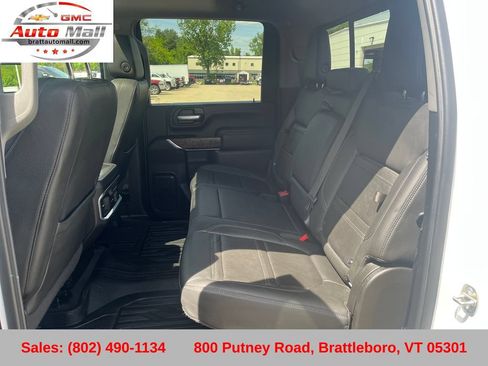 Used 2020 GMC Sierra 3500 Denali w/ Denali Ultimate Package AWD/4WD image 27