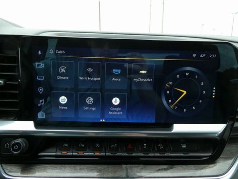 Used 2023 Chevrolet Silverado 1500 LTZ w/ Z71 Off-Road Package image 28