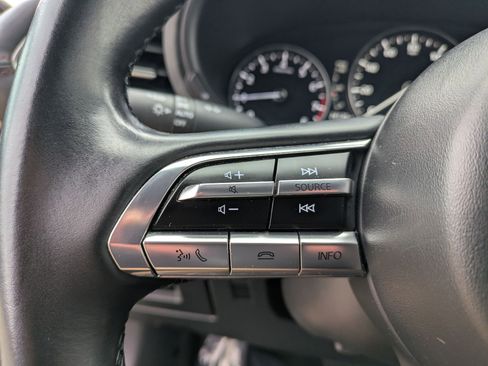 Used 2023 MAZDA MAZDA3 s image 18