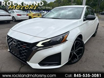 Used 2023 Nissan Altima 2.5 SR