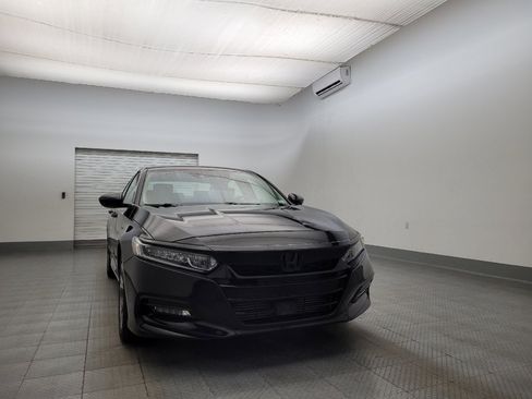 Used 2018 Honda Accord EX image 14