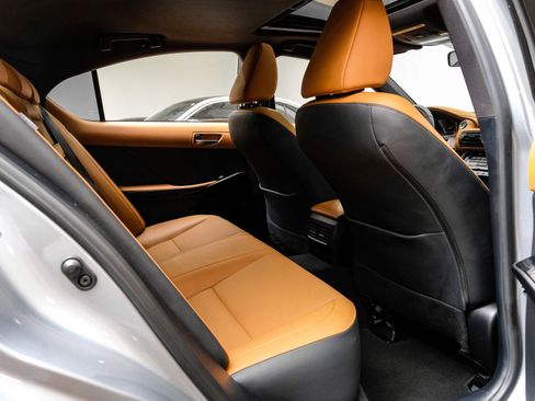 Used 2024 Lexus IS 350 F Sport image 40