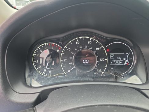 Used 2015 Nissan Versa Note SV FWD image 13