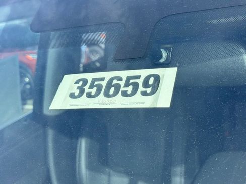 New 2026 Nissan Armada SV image 27