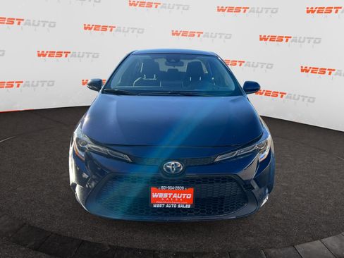 Used 2021 Toyota Corolla LE image 8