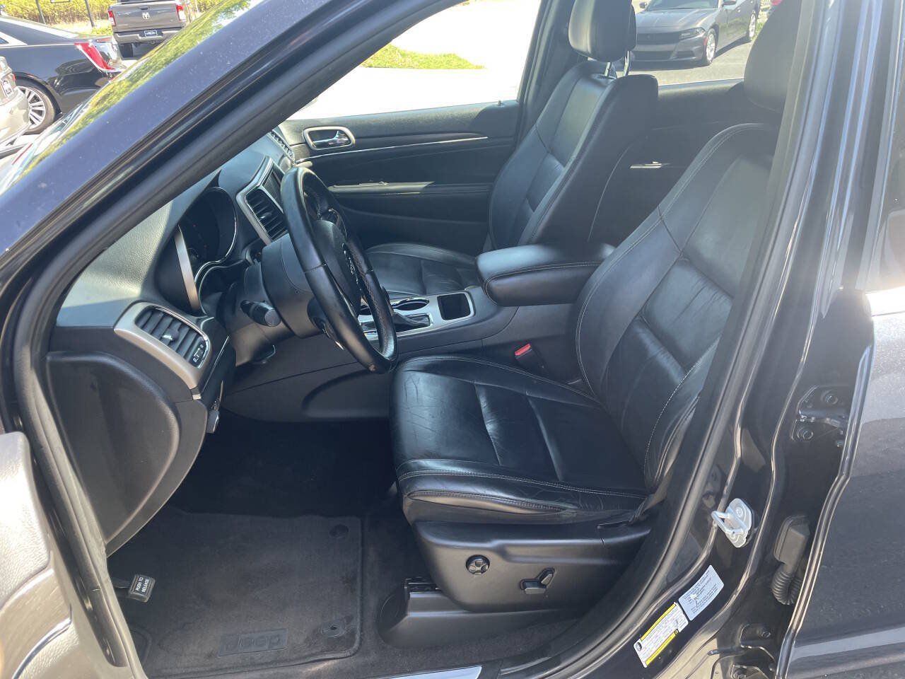 Used 2016 Jeep Grand Cherokee Limited RWD image 14