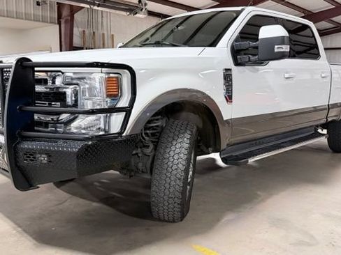 Used 2020 Ford F250 Lariat w/ Lariat Value Package AWD/4WD image 8