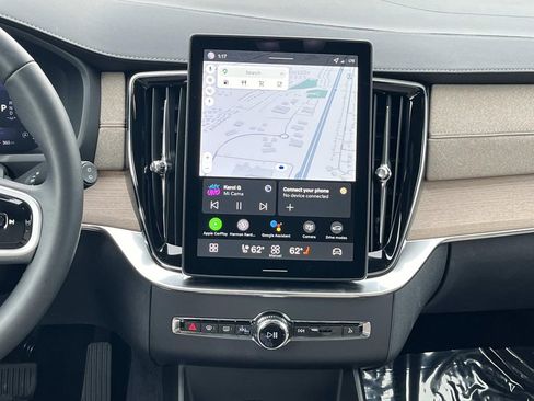 Certified 2026 Volvo XC90 B5 Plus AWD/4WD image 16