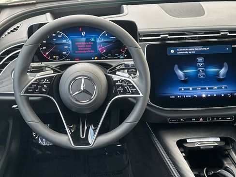 New 2026 Mercedes-Benz E 350 4MATIC Sedan image 14