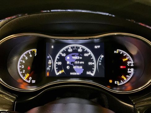 Used 2017 Jeep Grand Cherokee Overland image 26