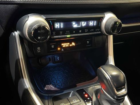 Certified 2021 Toyota RAV4 Limited image 26