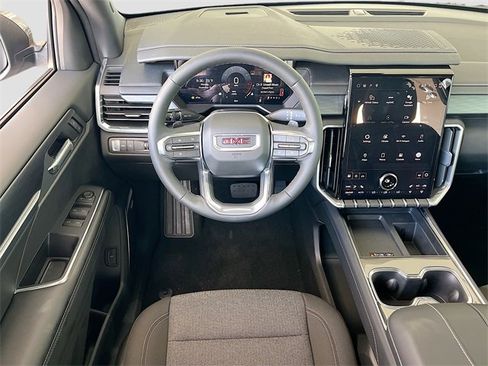 New 2026 GMC Acadia Elevation image 16