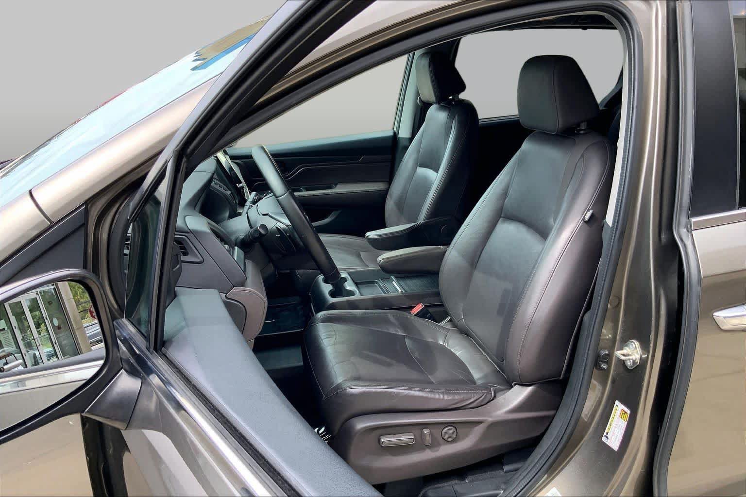 Used 2018 Honda Odyssey EX-L image 8