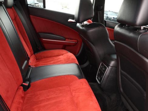 Used 2015 Dodge Charger R/T Scat Pack w/ Technology Group image 16