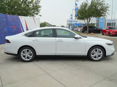 New 2026 Honda Accord LX image 4