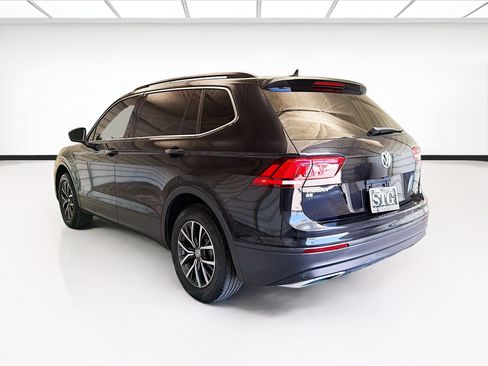 Used 2019 Volkswagen Tiguan SE w/ Panoramic Sunroof Package FWD image 6