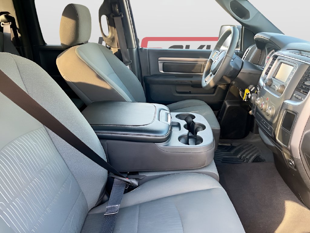 Used 2023 RAM 1500 Warlock AWD/4WD image 24