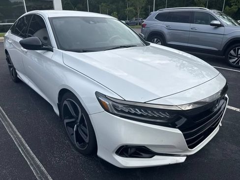 Used 2021 Honda Accord Sport image 2