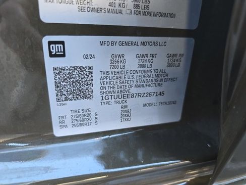 Used 2024 GMC Sierra 1500 AT4 w/ Technology Package image 28