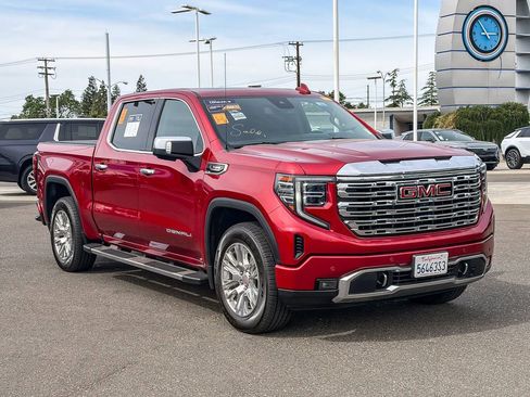 Used 2023 GMC Sierra 1500 Denali image 5