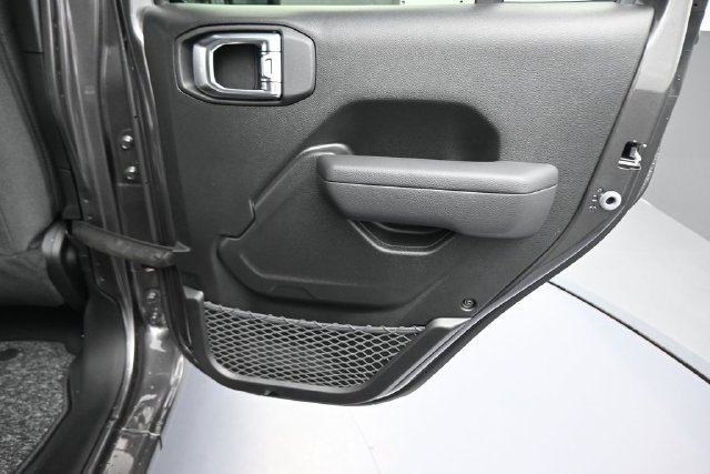 New 2026 Jeep Gladiator Sport AWD/4WD image 22