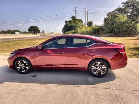 Used 2023 Nissan Sentra SV w/ Trunk Package FWD image 4