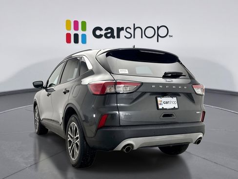 Used 2020 Ford Escape SEL image 3