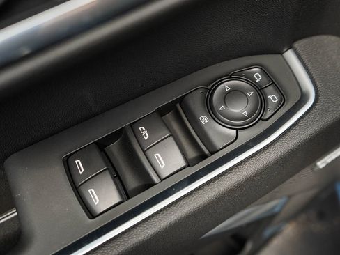 New 2026 GMC Sierra 1500 Elevation image 15