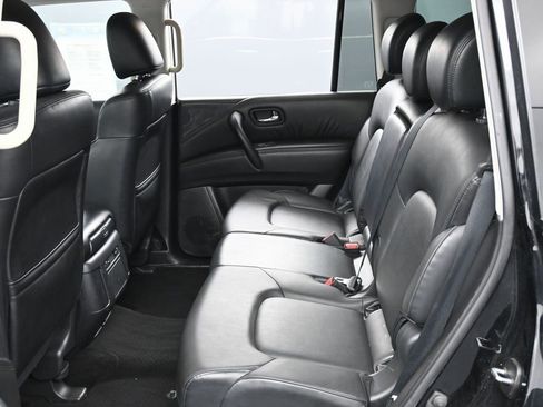 Used 2023 Nissan Armada SV image 31
