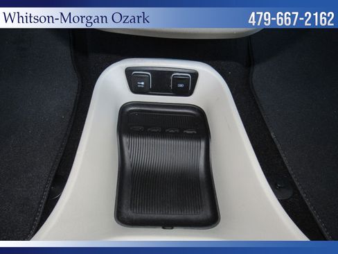 Used 2018 Chrysler Pacifica Touring Plus w/ Tire & Wheel Group image 48