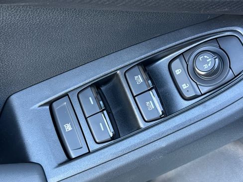 New 2026 Subaru Crosstrek 2.5i Premium AWD/4WD image 11