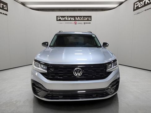 Used 2023 Volkswagen Atlas SEL R-Line AWD/4WD image 8