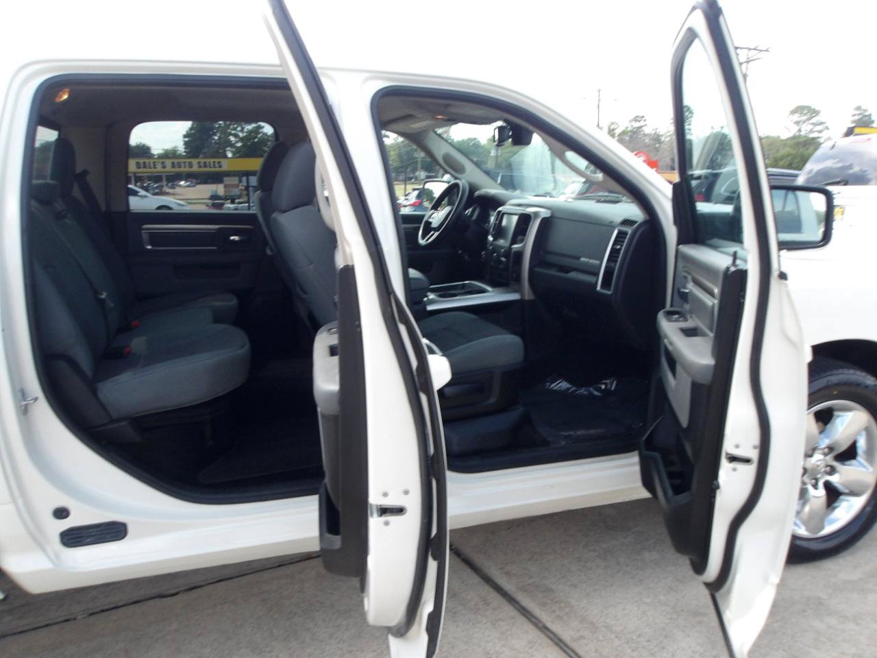 Used 2016 RAM 1500 Lone Star RWD image 6