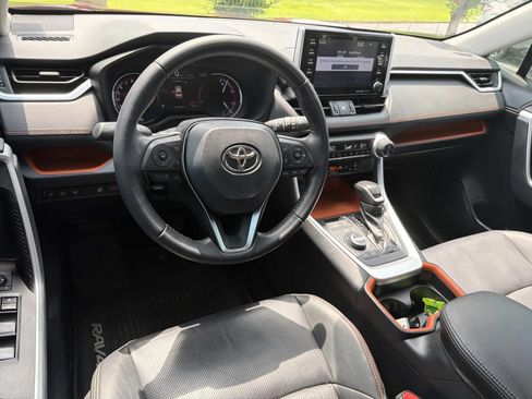 Used 2019 Toyota RAV4 Adventure w/ Cold Weather Package AWD/4WD image 22